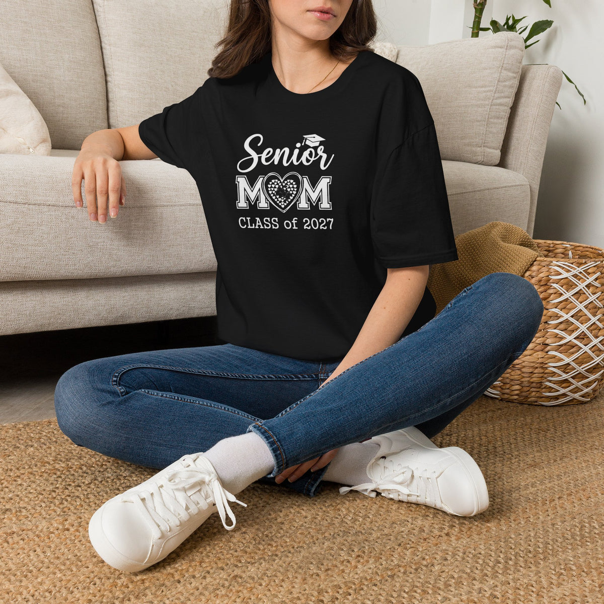Minimal Bee Graphic T-Shirt — Small Chest Logo, Casual Everyday Tee